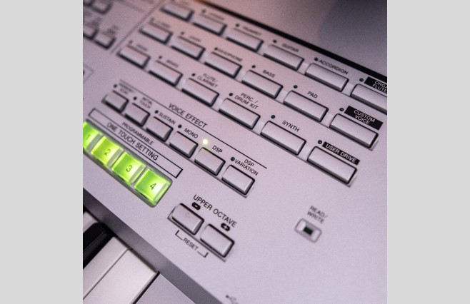 Used Yamaha Tyros 2 Keyboard With MS02 Speakers (SN:GBRXT2807) - Image 11